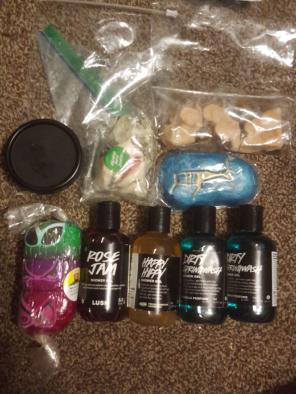 lush unused lot 8 items + 1 free