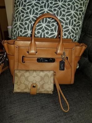 Authentic Coach Swagger 27 and wristlet