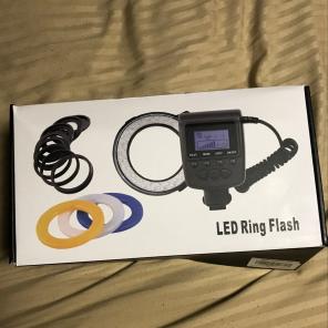 LED Ring Flash RF550 Series