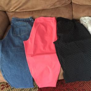 Woman's Capris Size 22-24