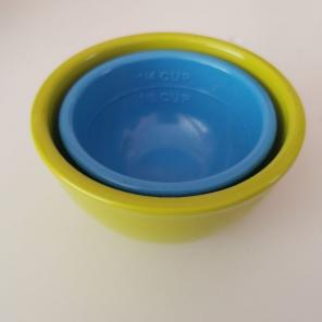 2 Mini Food.Network Bowls!