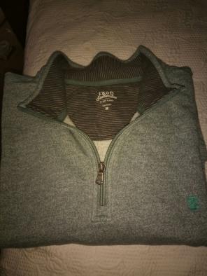 Men's izod sweater