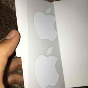 2 Apple stickers