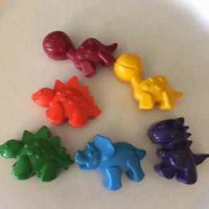 Dinosaur Crayons 30 each