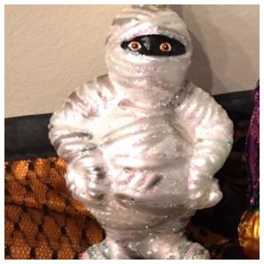 Old World Mummy Halloween Ornament
