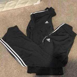 New adidas track suit New York knicks