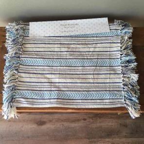 Set of 4 new farmhouse style placemats