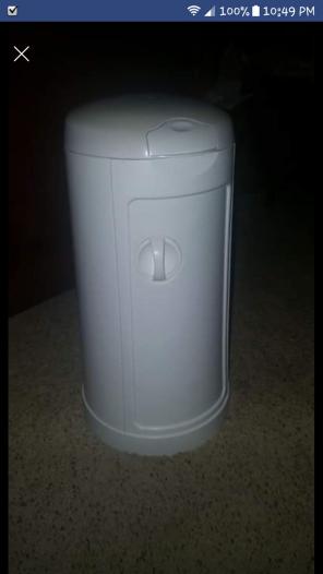 Diaper pail