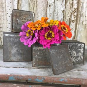 Vintage Set Lipton Tea Coffee Tins