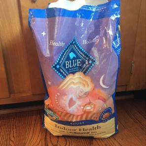 BLUE BUFFALO CAT DRY FOOD