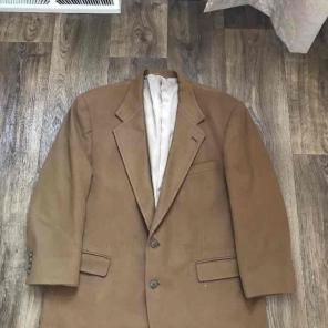 Men's 46S cashmere blazer