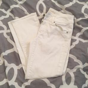 White Cropped Jeans