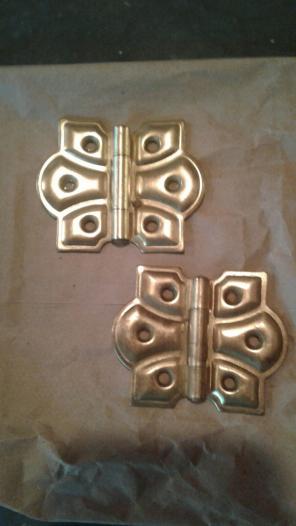 VINTAGE BRASS BUTTERFLY HINGES