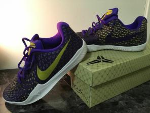 Kobe Mamba Instinct- Mint Condition