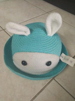 Kids hat $3