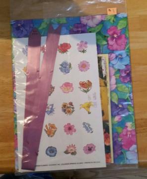 Gift wrapping set