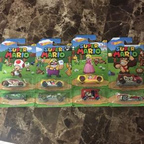 HOT WHEELS SUPER MARIO COLLECTION
