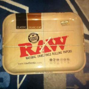 Raw Rolling Tray • 20" x 15" • NWOT