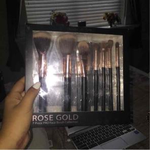 7 piece PRO face brush collection