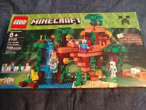 Lego Minecraft The Jungle Tree House