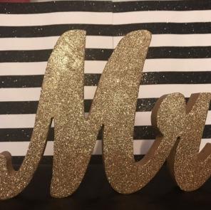 Mr & Mrs Wedding Signs