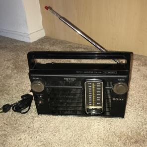 Vintage Sony 1970s AM/FM Radio TFM-7150W
