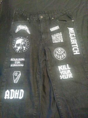 DISTURBIA patched mom jeans