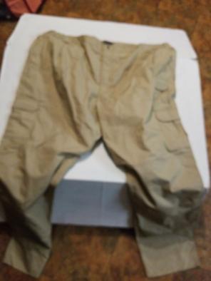 Mens khaki cargo pants