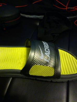Nike flip flops