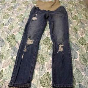 Maternity Jeans size small