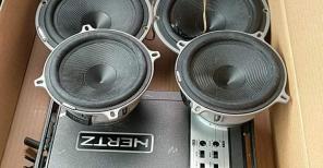 Car speakers and 4 channel amp
