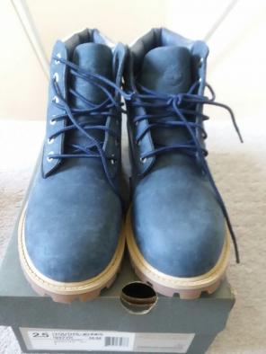 NEW Timberland Youths Booths Blue Nubuck