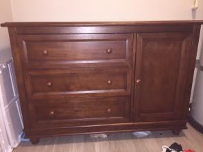 Dresser 3 Drawers With Cabinet Cherry