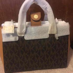 Michael kors purse kellen