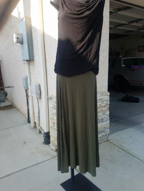 Old Navy 1 top 2 maxi skirts