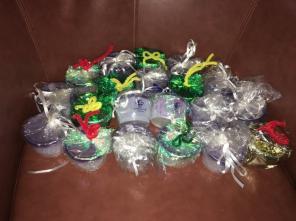 4 Snack Cups