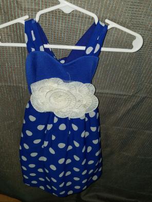 Boutique 2t floral dress BRAND NEW
