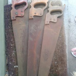 3 Vintage hand saws