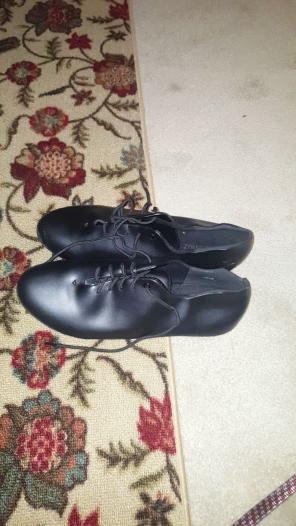 Tap shoes
