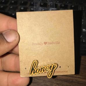 Brandy Melville Pin