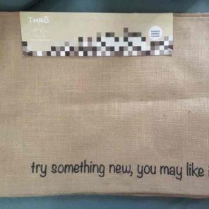 Set of 4 burlap Manners placemats