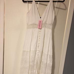 New Lily Field Maxi Dress In White