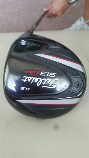 Titleist 913 D2 driver ***immaculate**