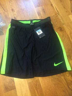 Brand New Nike Aeroswift Dri-fit Shorts