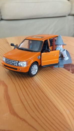Range Rover Sport Orange