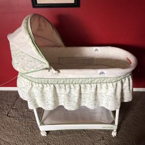 Gender Neutral Bassinet