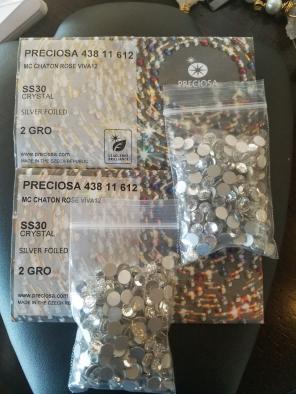 Preciosa ss30 silver foiled crystals