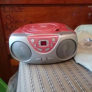 Sylvanis digital radio