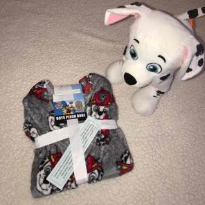 *NWT*Paw Patrol robe in size 4T/5T