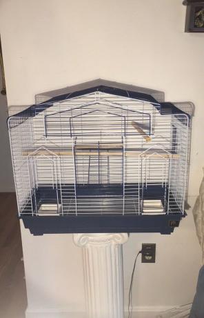 Spacious Bird Cage w/ Accessories